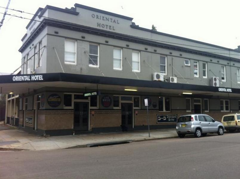 The Oriental Hotel Newcastle Extérieur photo